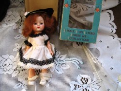 julie main_02